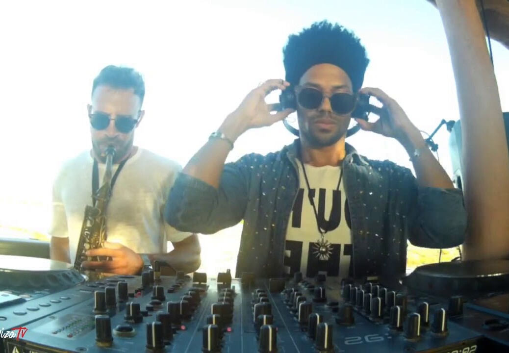 MICKEY DASTINZ ft. JAY K saxophonist at Sunset Ashram Cala Comte Ibiza  © www.Allaboutibizatv.net