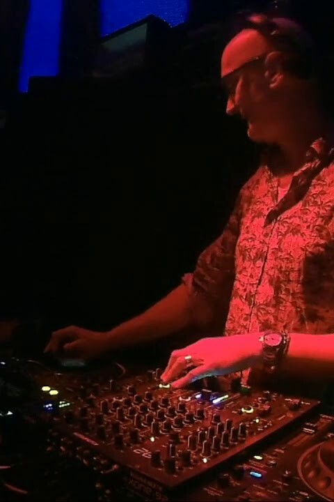 TOBI NEUMANN · KEEP ON DANCING · AMNESIA IBIZA © www.Allaboutibizatv.net