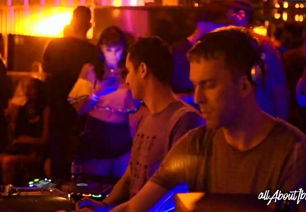 SONAR OFF WEEK · SHAUN REEVES B2B DJEBALI at Cue Bnc · By KEEP ON DANCING  © www.Allaboutibizatv.net