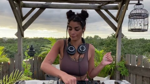 D J I N I | House & Techno Sunset Mix | By @EPHIMERA Tulum