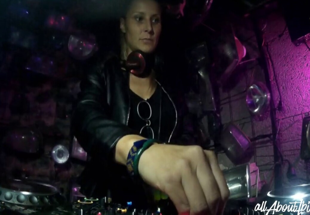 L!!S · INSIDE at Veto Social Club Ibiza © AllaboutibizaTV