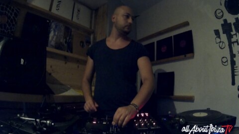 HOLLEN at CAN FLOW IBIZA © AllaboutibizaTV