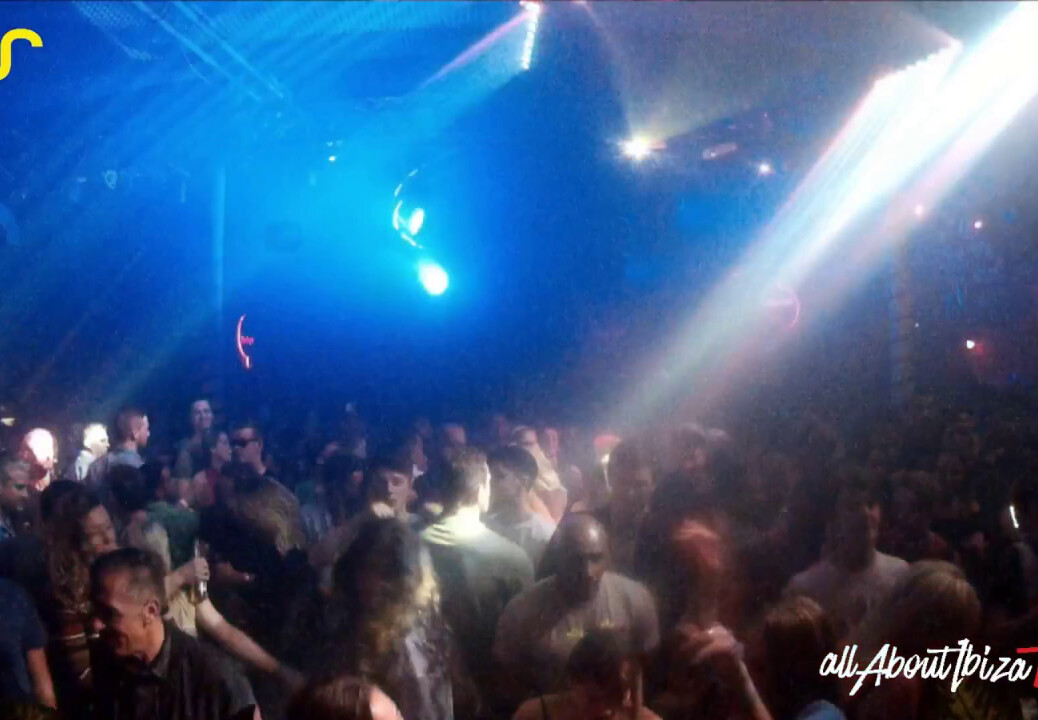 DARIUS SYROSSIAN at US OPENING PARTY SANKEYS IBIZA © AllaboutibizaTV