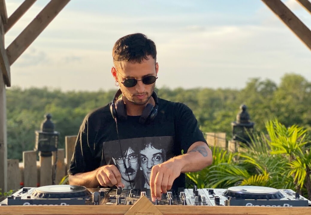 Olivér | House & Funk Sunset Mix | By @EPHIMERA Tulum