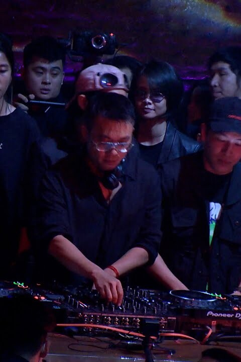 DUSTEE Live For 1900 Hanoi, Vietnam as part of the #Top100Clubs Virtual World Tour
