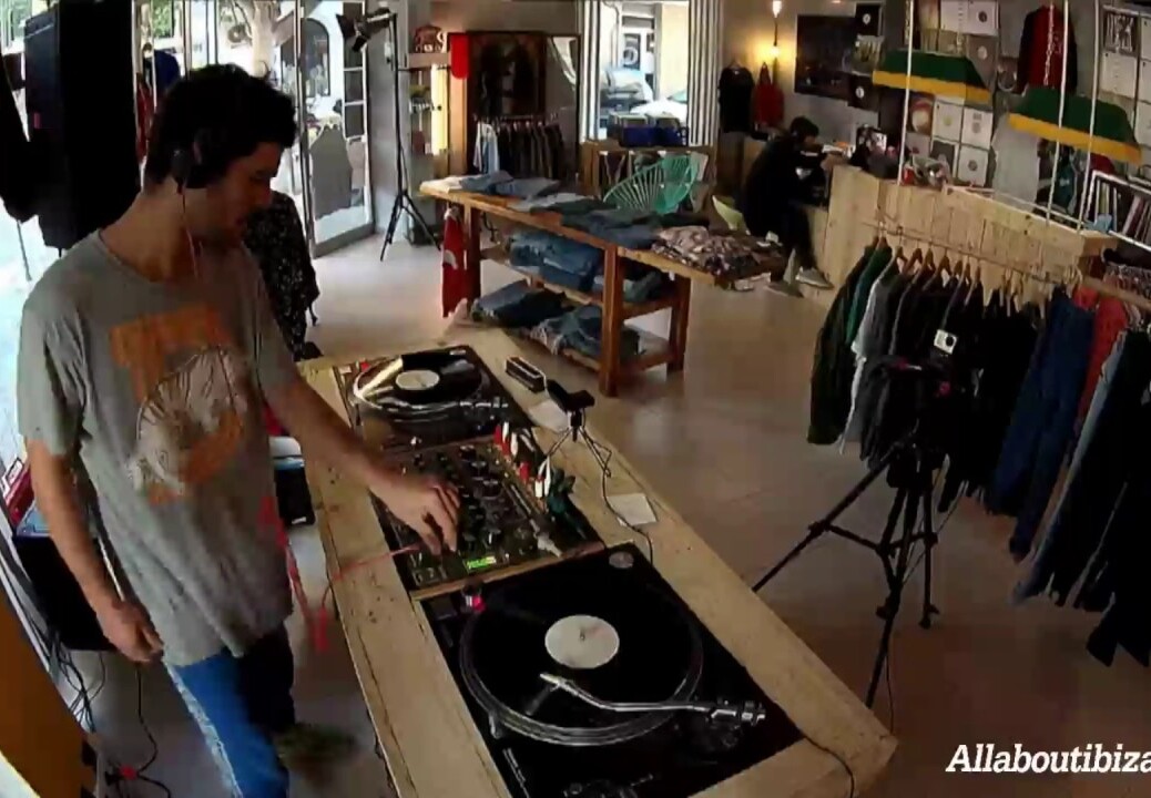 WAX ISGUD at Dacha Workshop Ibiza © AllaboutibizaTV