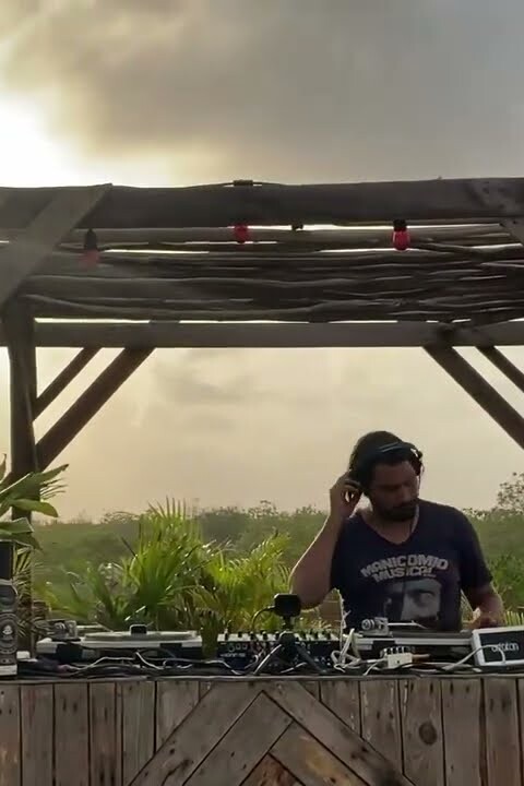 Guille Sola | Only Vinyl Sunset Session | by @EPHIMERA Tulum