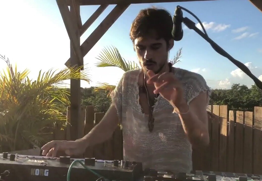 Janax Pacha | Organic House Live Act | by @EPHIMERA Tulum