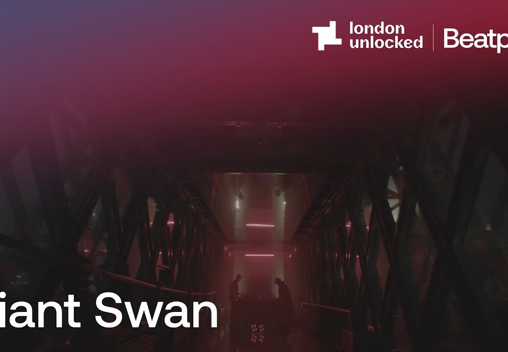 Giant Swan at Tower Bridge | Fabric: London Unlocked | @Beatport Live