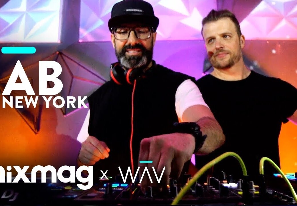 CHUS+CEBALLOS jacking house in The Lab NYC