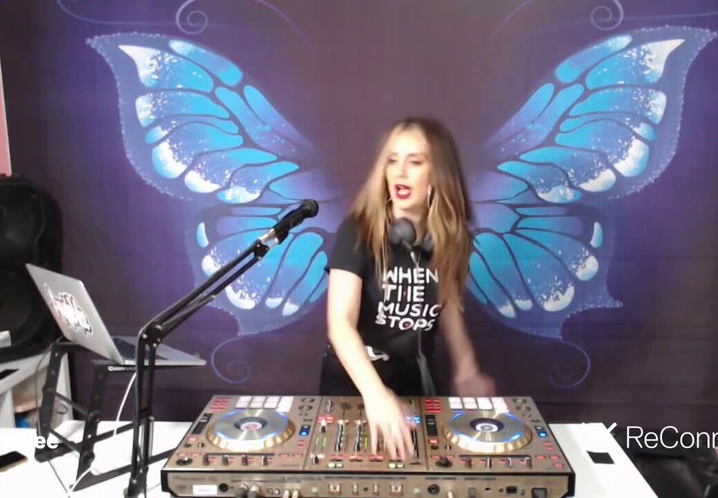 Angie Vee DJ set – ReConnect: When the Music Stops | @Beatport Live