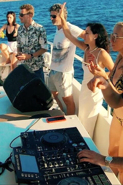 Jinna G & Papillon DJ Boat Party Set in Israel