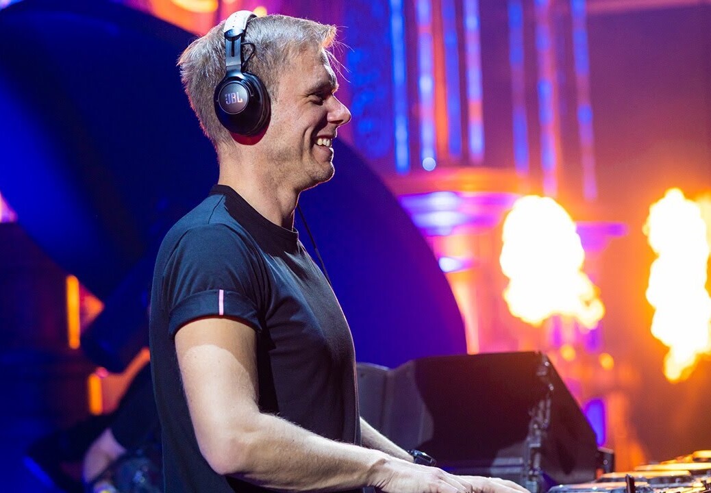 Armin van Buuren at Mainstage | Tomorrowland Winter 2022