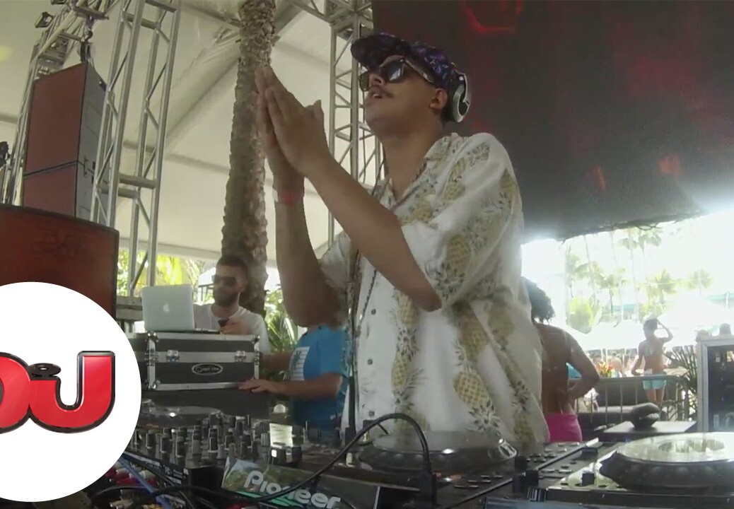 Seth Troxler in Miami Live from DJ Mag Pool Party (WMC)