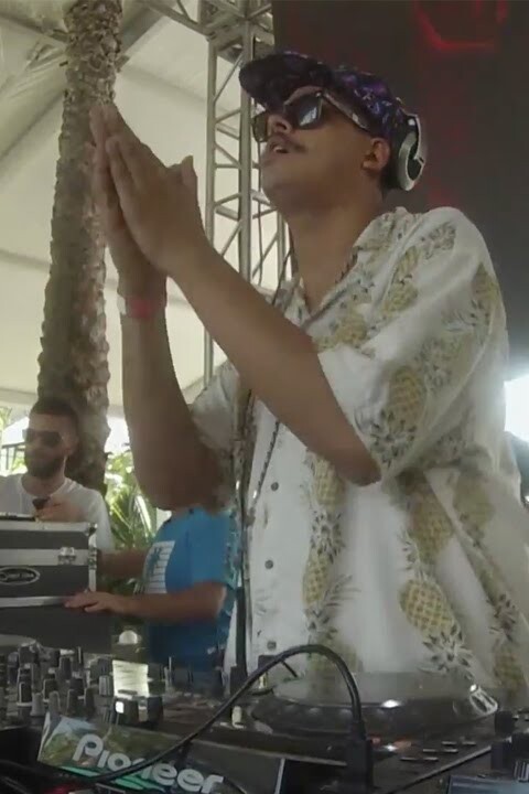 Seth Troxler in Miami Live from DJ Mag Pool Party (WMC)