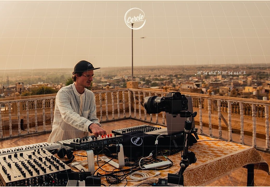 Innellea live at Jaisalmer fort, in Rajasthan, India for Cercle