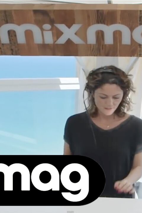 FRANCESCA LOMBARDO tech house DJ set in the Mixmag Lab Miami