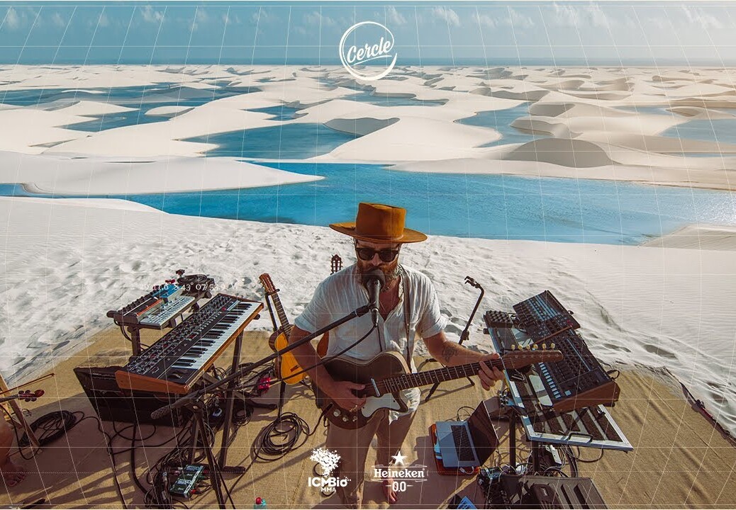 RY X live from Lençóis Maranhenses National Park, in Brazil for Cercle