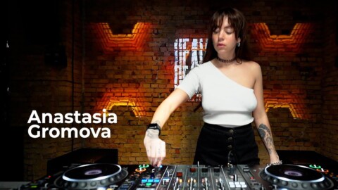 Anastasia Gromova – Live @ Radio Intense 16.3.2021 / Techno DJ mix 4K