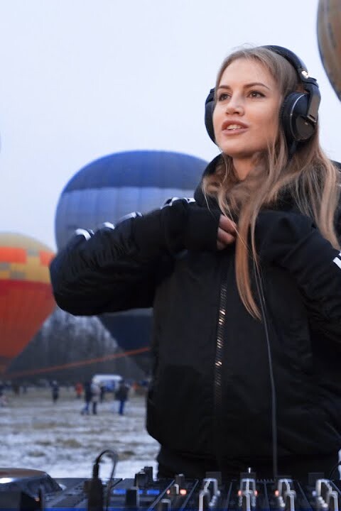 Xenia – Live @ Radio Intense Ukraine, Balloon Festival 28.12.2020 / Techno DJ Mix