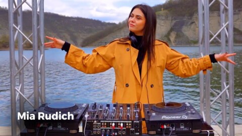 Mia Rudich – Live DJanes.net 4.11.2021 / Progressive House & Melodic Techno DJ Mix