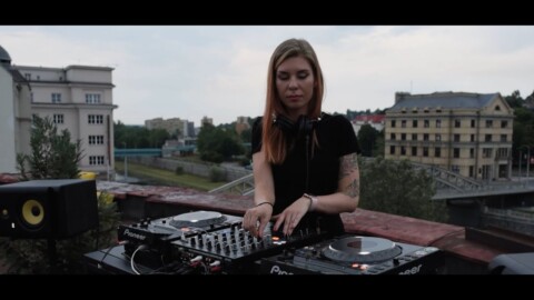 !Neomi | Techno live set from Rooftop | DOCK Street Café / BARRÁK Music Club ?