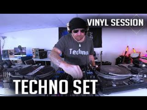 [TECHNO SET] Into the Studio by Teckni-B #005 Vinyl session