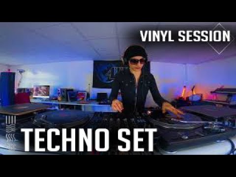 [TECHNO SET] Into the Studio by Teckni-B #004 Vinyl session
