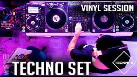 [TECHNO SET] Into the Studio by Teckni-B #003 Vinyl session