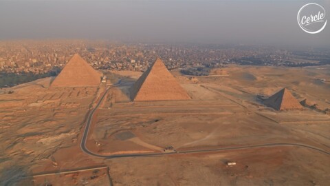 Sébastien Léger live at the Great Pyramids of Giza, in Egypt for Cercle