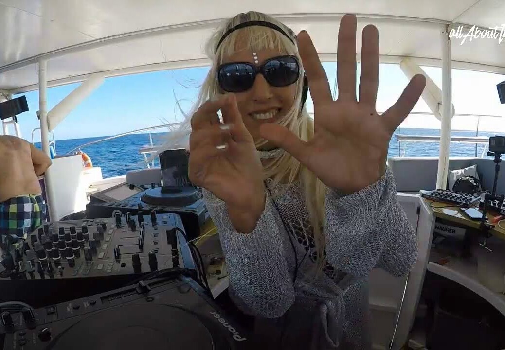 Tischy Mura x N&D Boat Party Ibiza © www.Allaboutibizatv.net