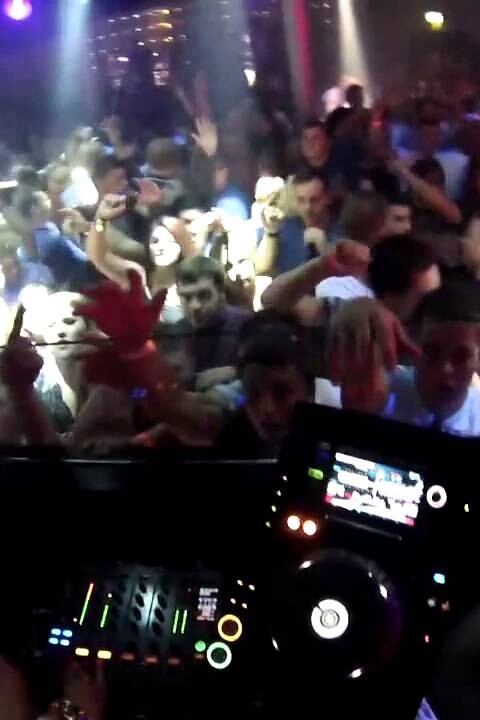 Juicy M LIVE from Ebeatza @Kitty’s Nightclub