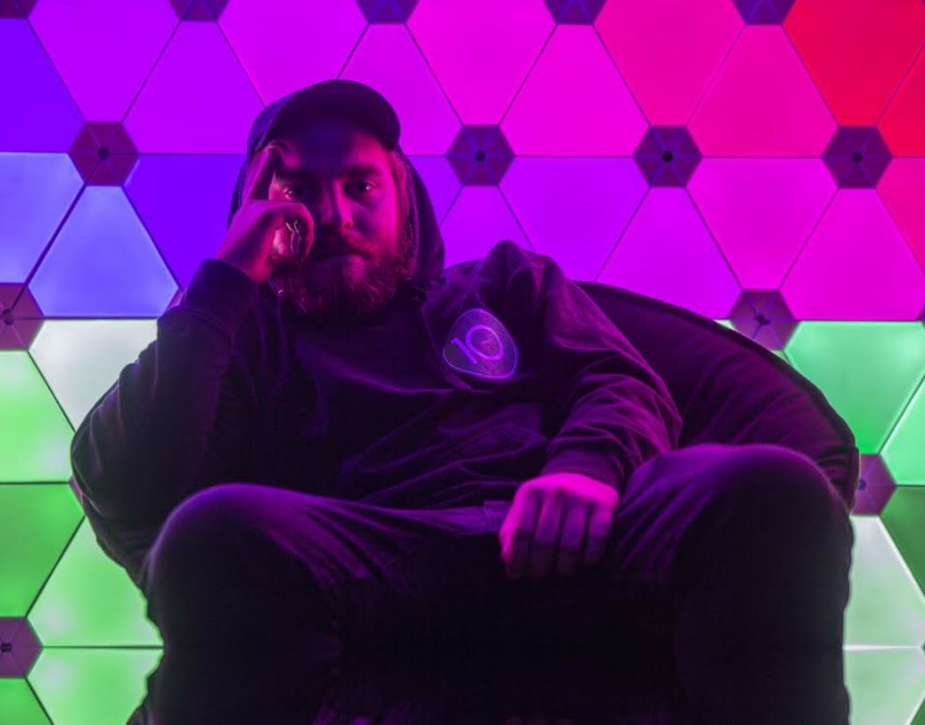 Aweminus Shows Off Supernatural Sound Design With "Intergalactic" [Premiere] – EDM.com