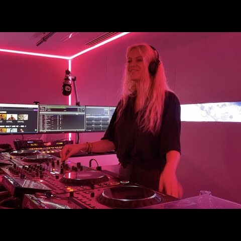 Alev Tav – Live dj set @Ibiza Global Radio UAE    / Tech House / Deep tech / House dj mix