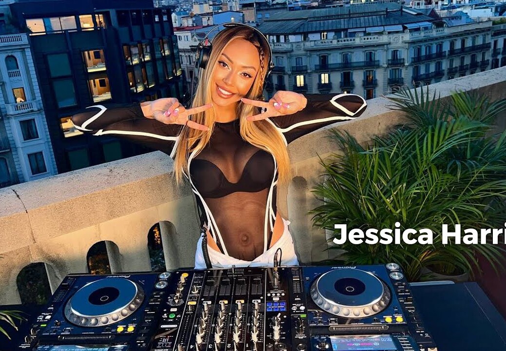 Jessica Harris – Live @ DJanes.net Rooftop, Barcelona 25.11.2022 / Melodic Techno & House  DJ Mix