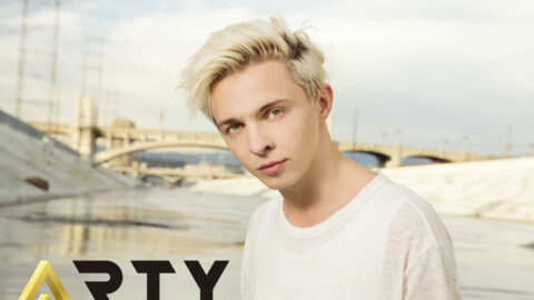 Arty – TOGETHER FM 090 (AUDIO)