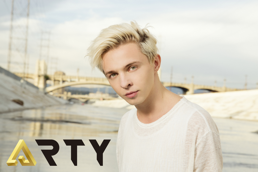 Arty – TOGETHER FM 096 (AUDIO)