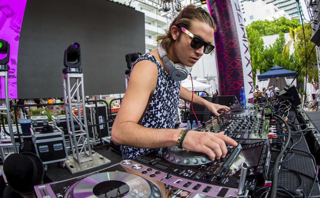 Danny Avila – Ready To Jump #214 (AUDIO)