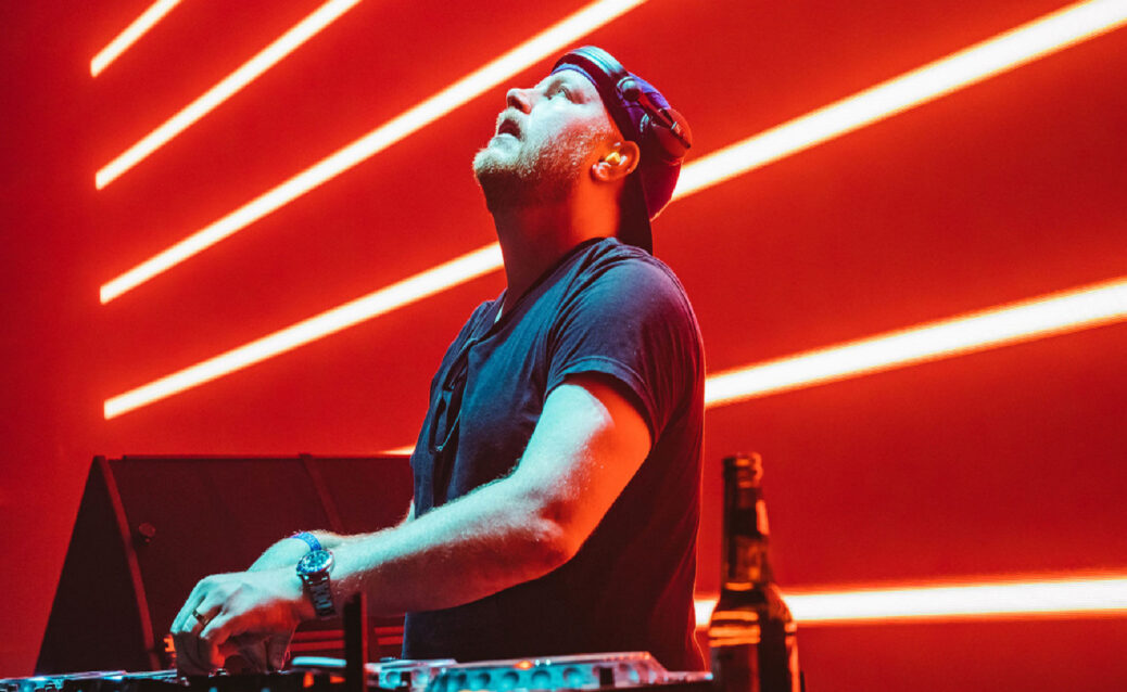 Eric Prydz Presents EPIC Radio on Beats 1 EP15 (AUDIO) Eric Prydz Presents EPIC Radio on Beats 1 EP15 (AUDIO)