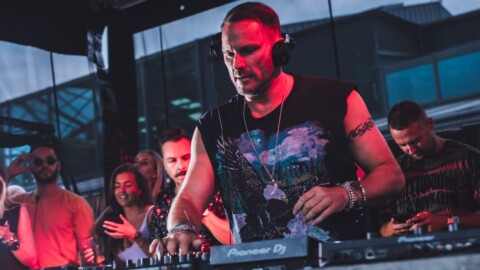 Mark Knight – MKTR 352 – Toolroom Radio with guest mix from GW Harrison (ABODE Resident DJ) (AUDIO)