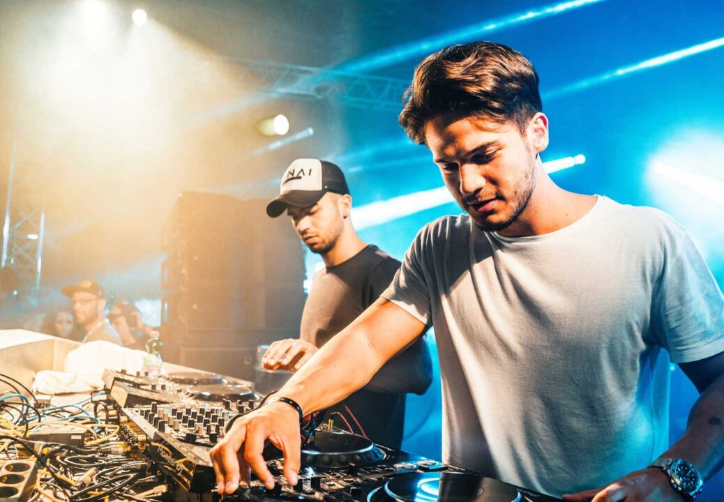 VINAI Presents We Are Episode 203 (AUDIO) VINAI Presents We Are Episode 203 (AUDIO)