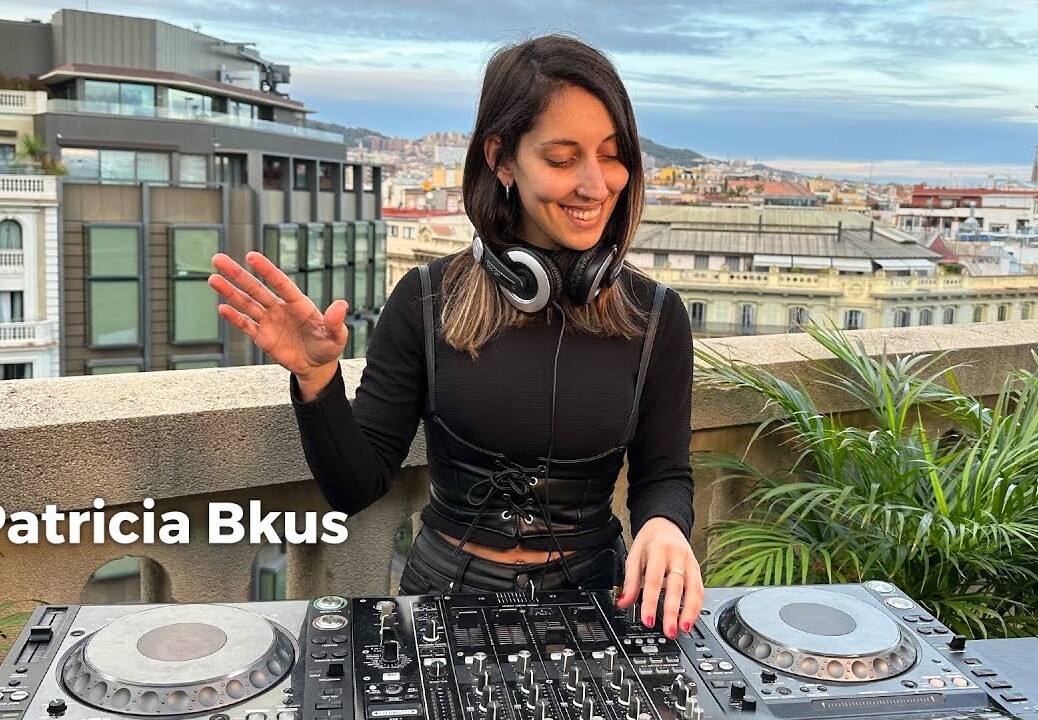 Patricia Bkus – Live @ DJanes.net Rooftop Barcelona / Progressive House & Melodic Techno DJ Mix 2022