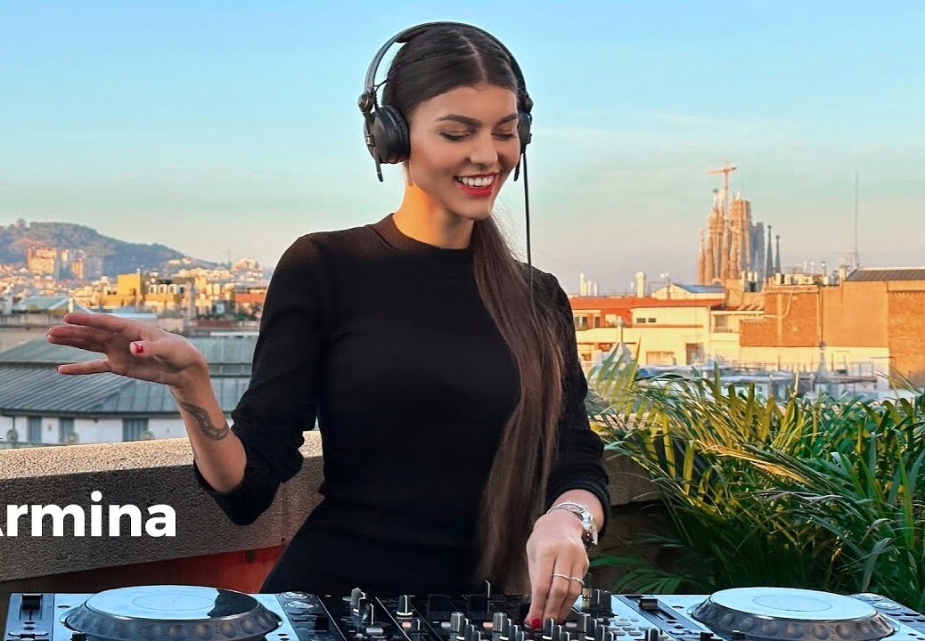 ARMINA – Live @ DJanes.net Rooftop, Barcelona 21.12.2022 / Progressive House & Melodic Techno DJ Mix