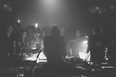 What Music to Choose for A College Dorm Party – The Groove Cartel