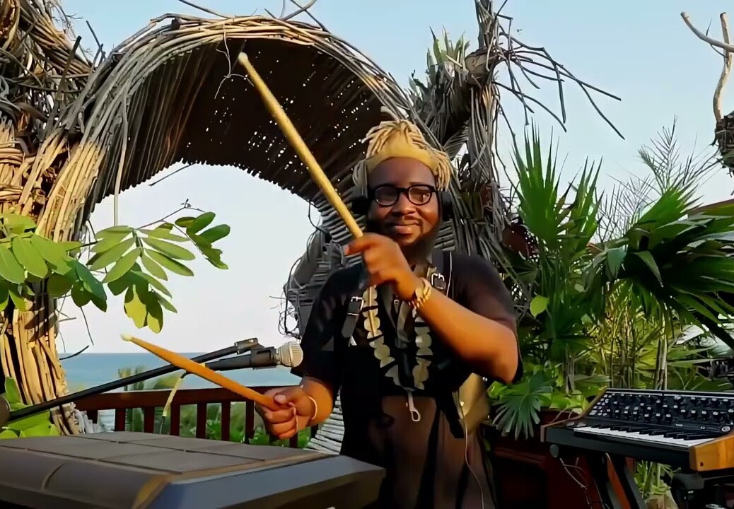 Eli Fola | Sunset Live Act at Kanan Tulum | By Ephimera Tulum