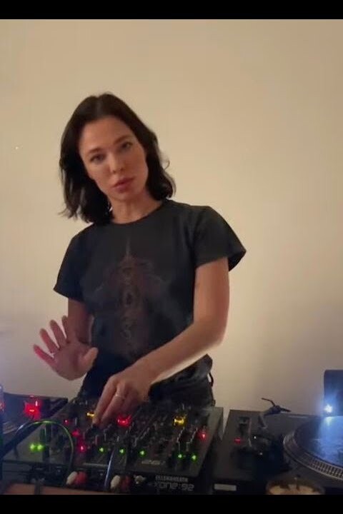 Nina Kraviz dissociation home listening :) №2