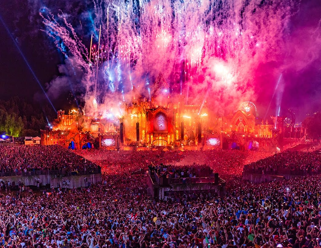 Tomorrowland's New NFT Project Offers Collectors a "Full Madness" Music Festival Experience – EDM.com