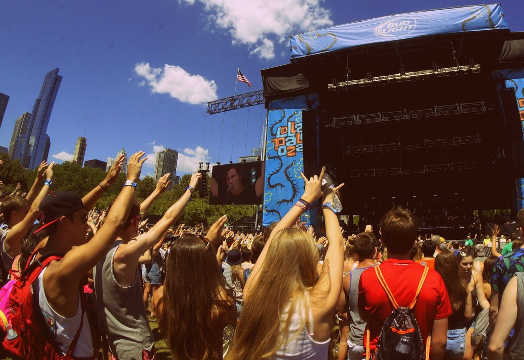 Here's the Schedule and Set Times for Lollapalooza 2022 – EDM.com