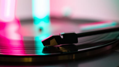 This Company Aims to Revolutionize Vinyl As We Know It – EDM.com