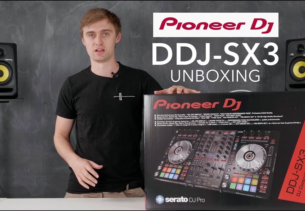 Pioneer DDJ SX3 – Unboxing & First Look